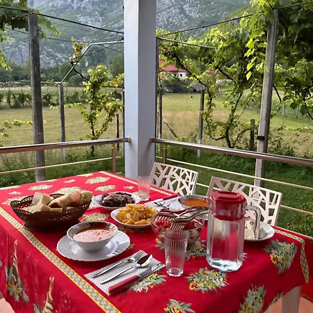 Maison d'hôtes Bujtina Turkaj *